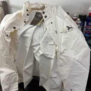 Cabela's Cream Raincoat for Men